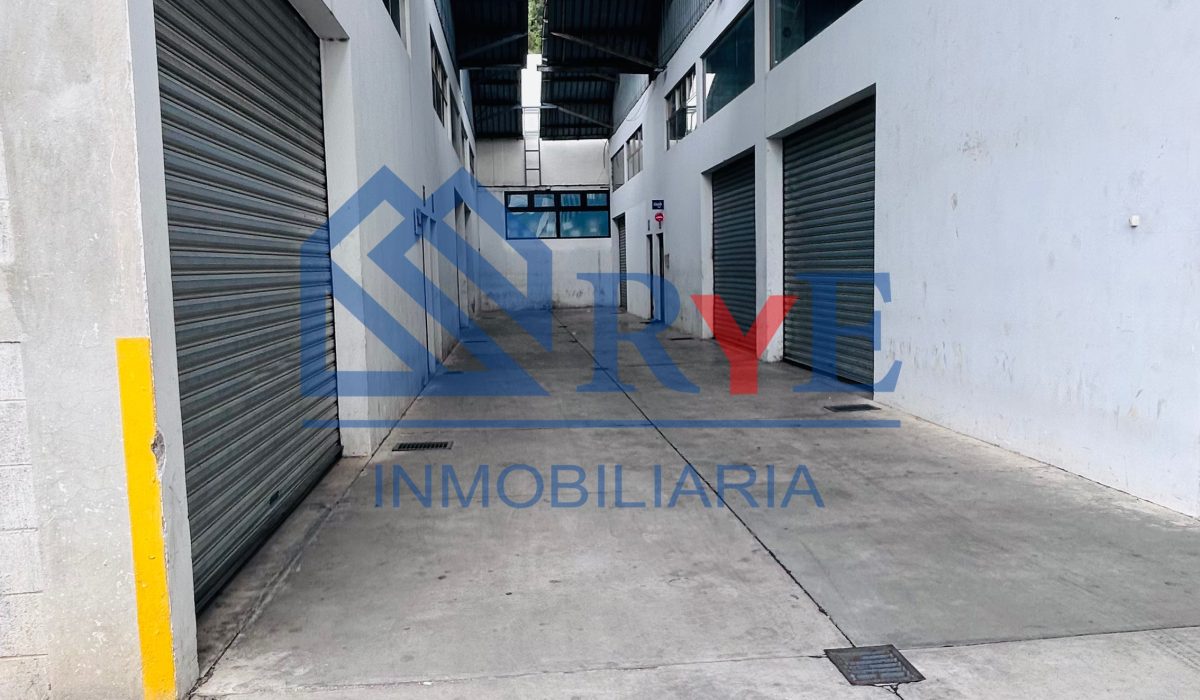 Complejo Empresarial El Naranjo, Zona 4 de Mixco.