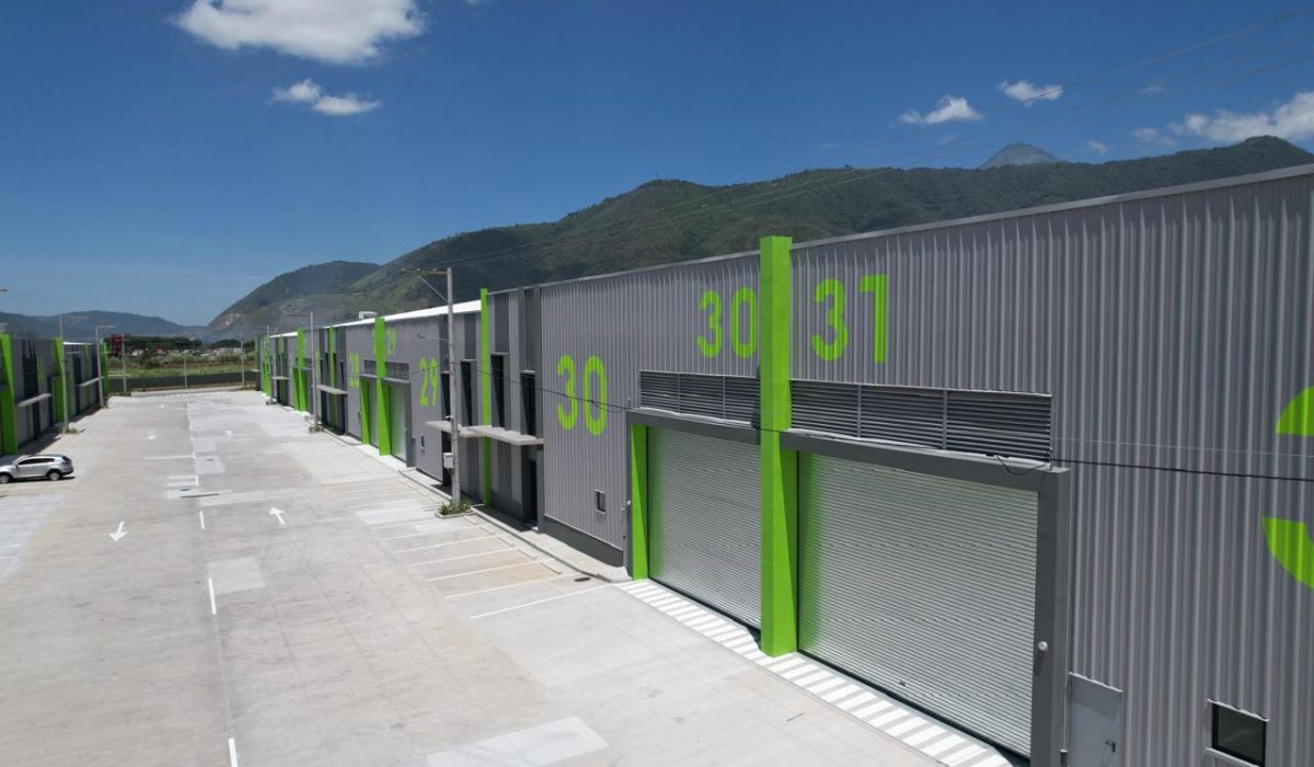 Bodegas Industriales GAMMA CA-9